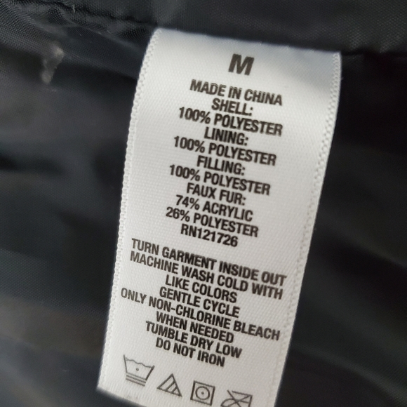 Aeropostale Black Faux Fur Hooded Quilted Jacket - Picture 8 of 12